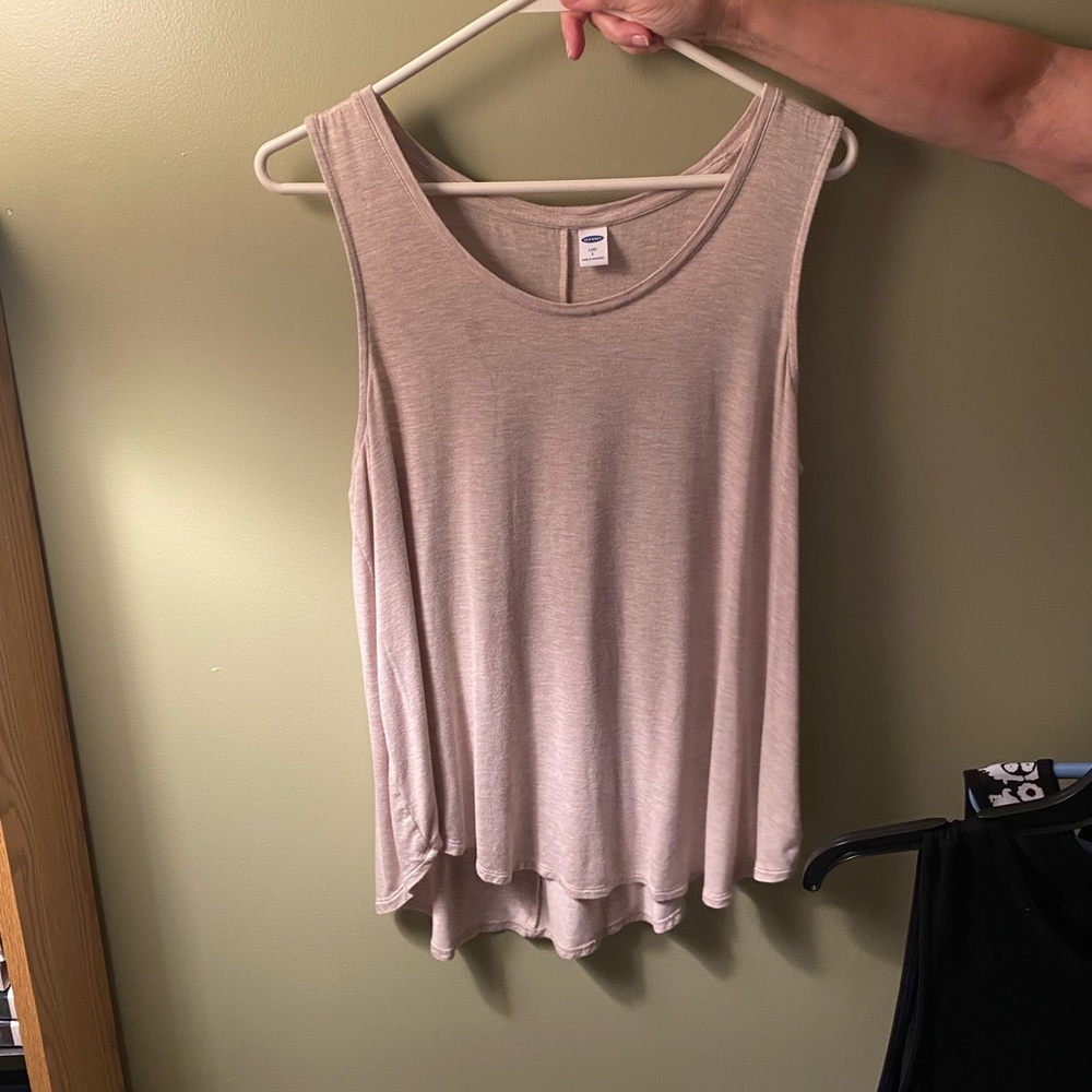 Women’s tank top